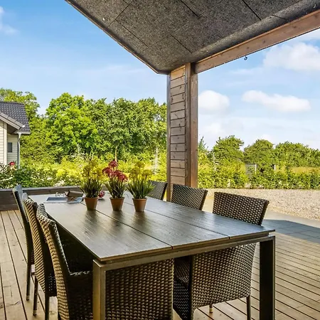 Gojana - 400m From The Sea By Interhome